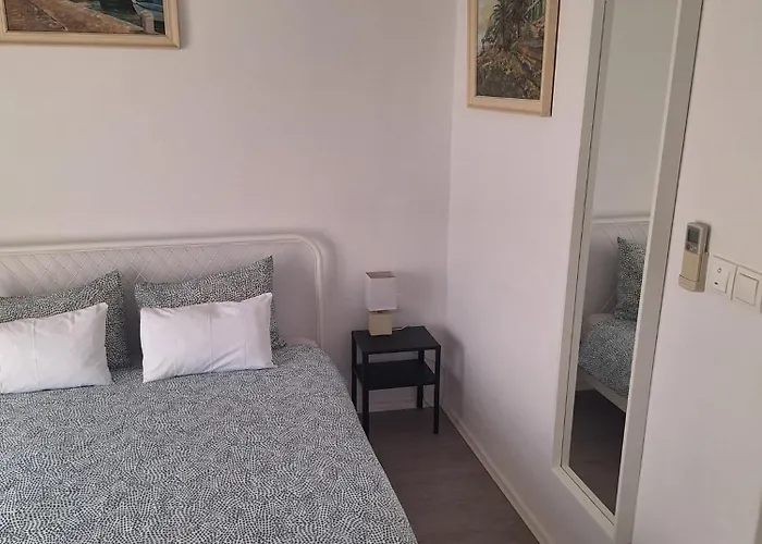 Bed & Breakfast Oaza Hvar Town