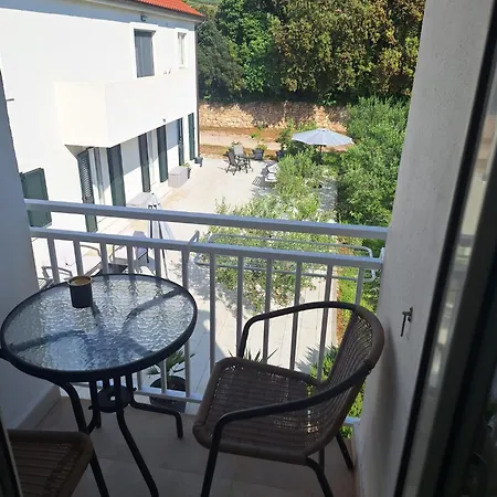 Oaza Bed & Breakfast 3*