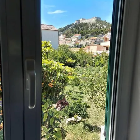 فندق مبيت وإفطار Oaza 3*